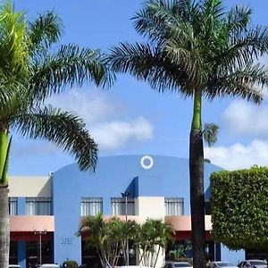 Fiesta Park Hotel